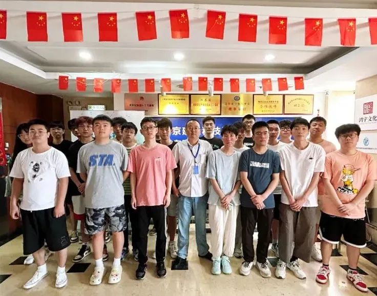 近期結(jié)班留影 | 百尺竿頭，更進(jìn)一步，加